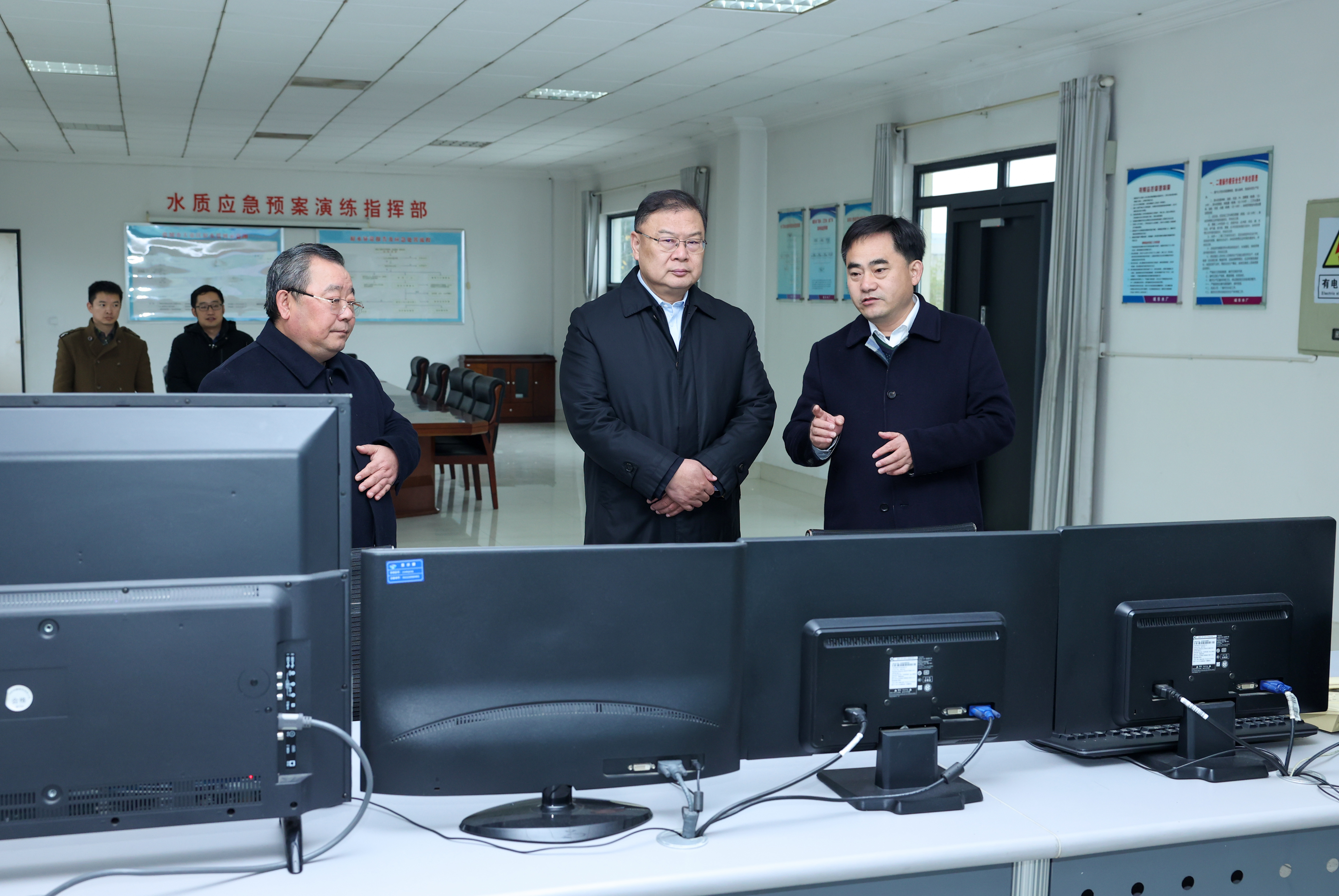 2023.12.15董事长视察城东水厂.jpg